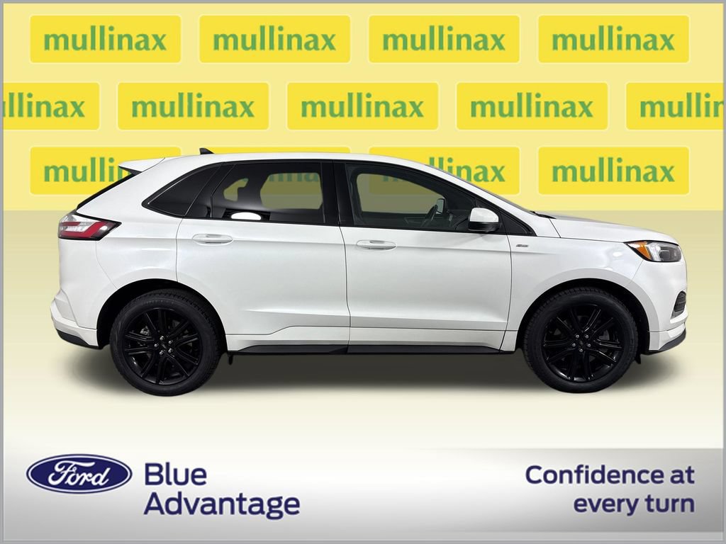 Certified 2024 Ford Edge ST-Line AWD/4WD image 2