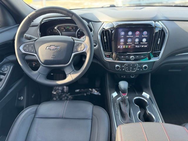 Used 2023 Chevrolet Traverse RS image 19