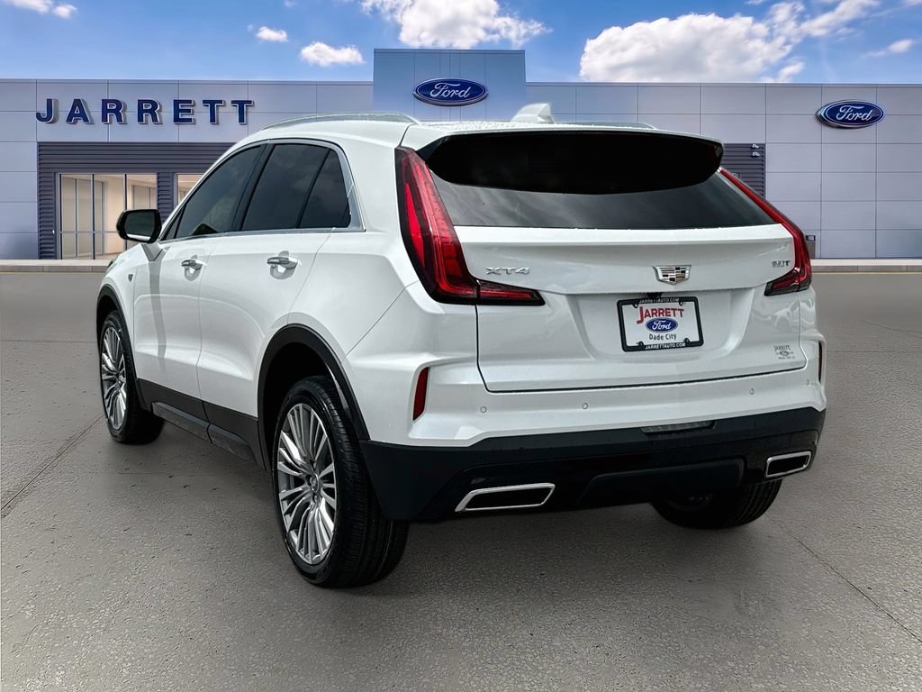 Used 2024 Cadillac XT4 Premium Luxury FWD image 5