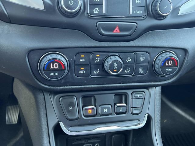 Used 2020 GMC Terrain SLE w/ Driver Convenience Package FWD image 23