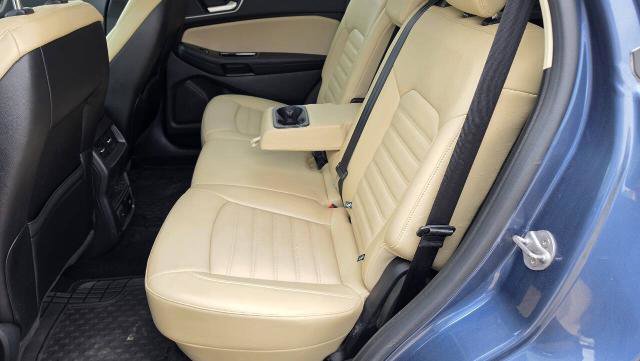 Certified 2018 Ford Edge SEL w/ Equipment Group 201A AWD/4WD image 10