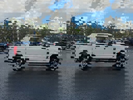 Certified 2025 Ford F250 XLT image 7