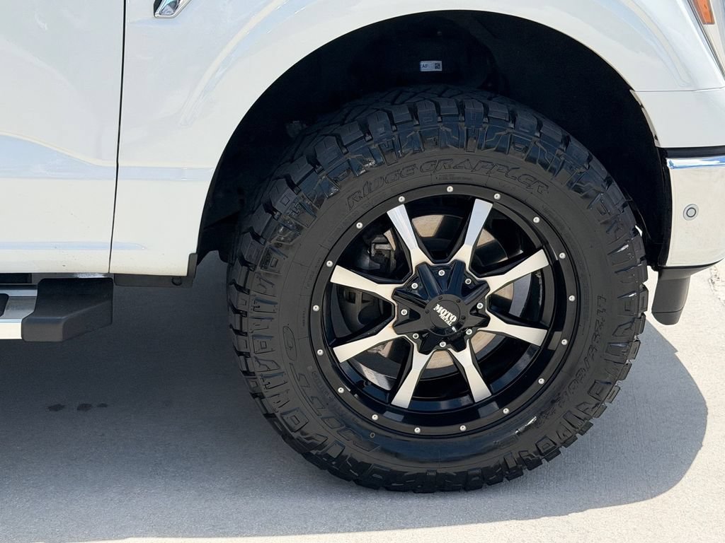 Certified 2022 Ford F150 Lariat w/ Equipment Group 502A High AWD/4WD image 9