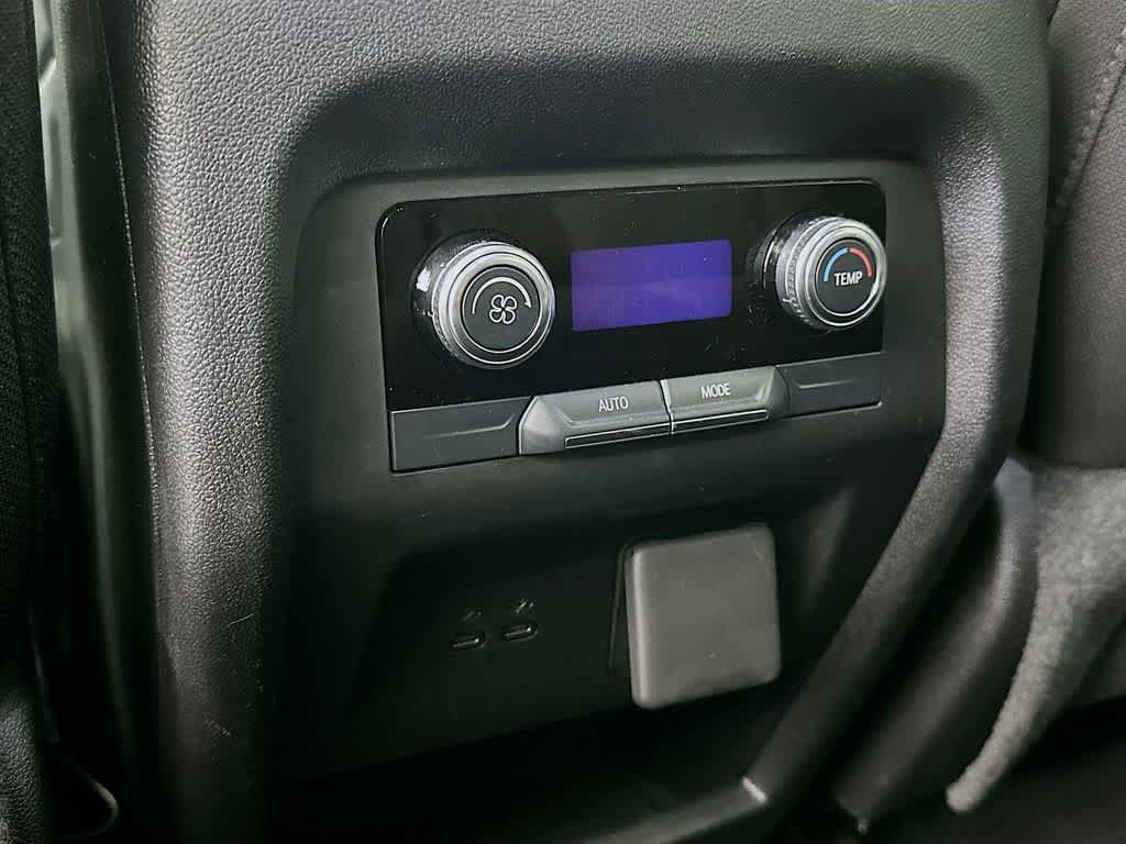 Used 2025 GMC Acadia Elevation FWD image 16