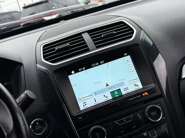 Certified 2017 Ford Explorer XLT w/ Equipment Group 202A image 15