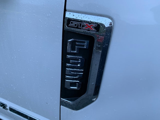 Certified 2022 Ford F350 XL w/ STX Appearance Package AWD/4WD image 10