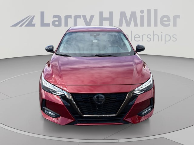 Used 2022 Nissan Sentra SR w/ Electronics Package FWD image 8
