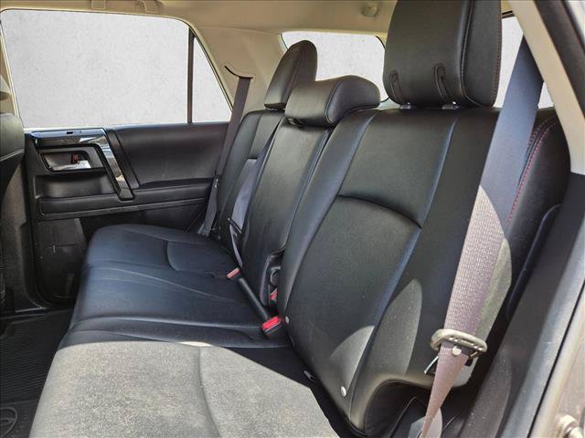 Used 2021 Toyota 4Runner TRD Off-Road Premium w/ Moonroof Package AWD/4WD image 20