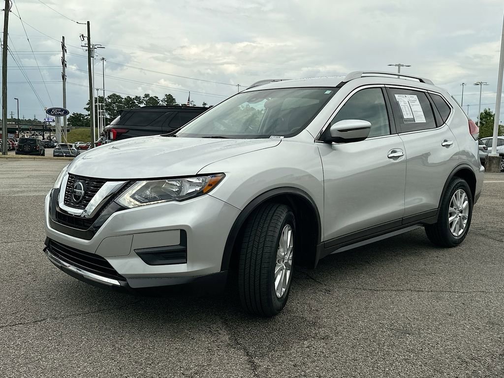 Used 2020 Nissan Rogue S w/ Special Edition Package FWD image 2