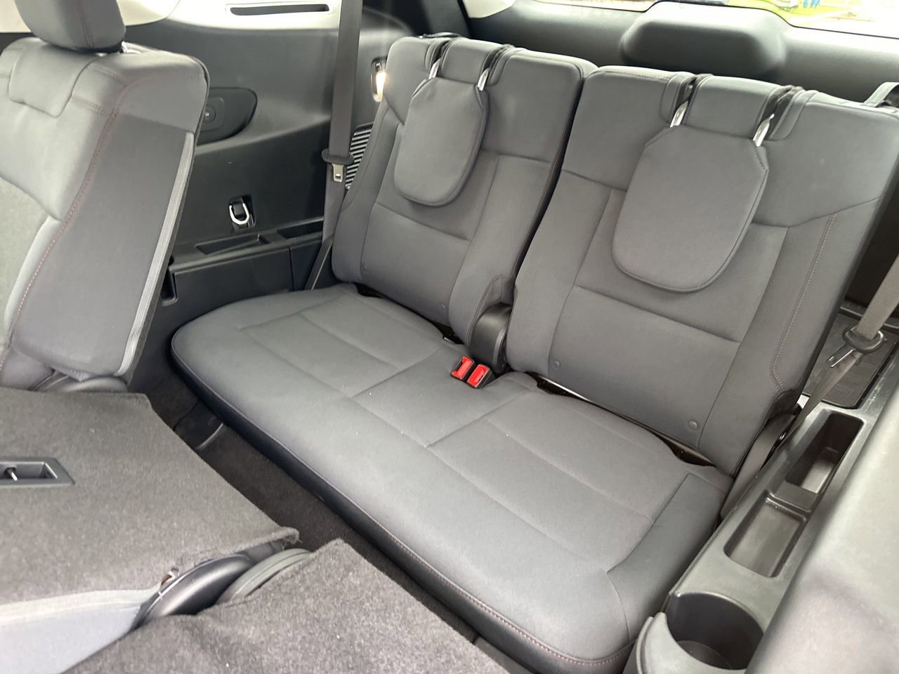 Certified 2025 Ford Explorer Active RWD image 13