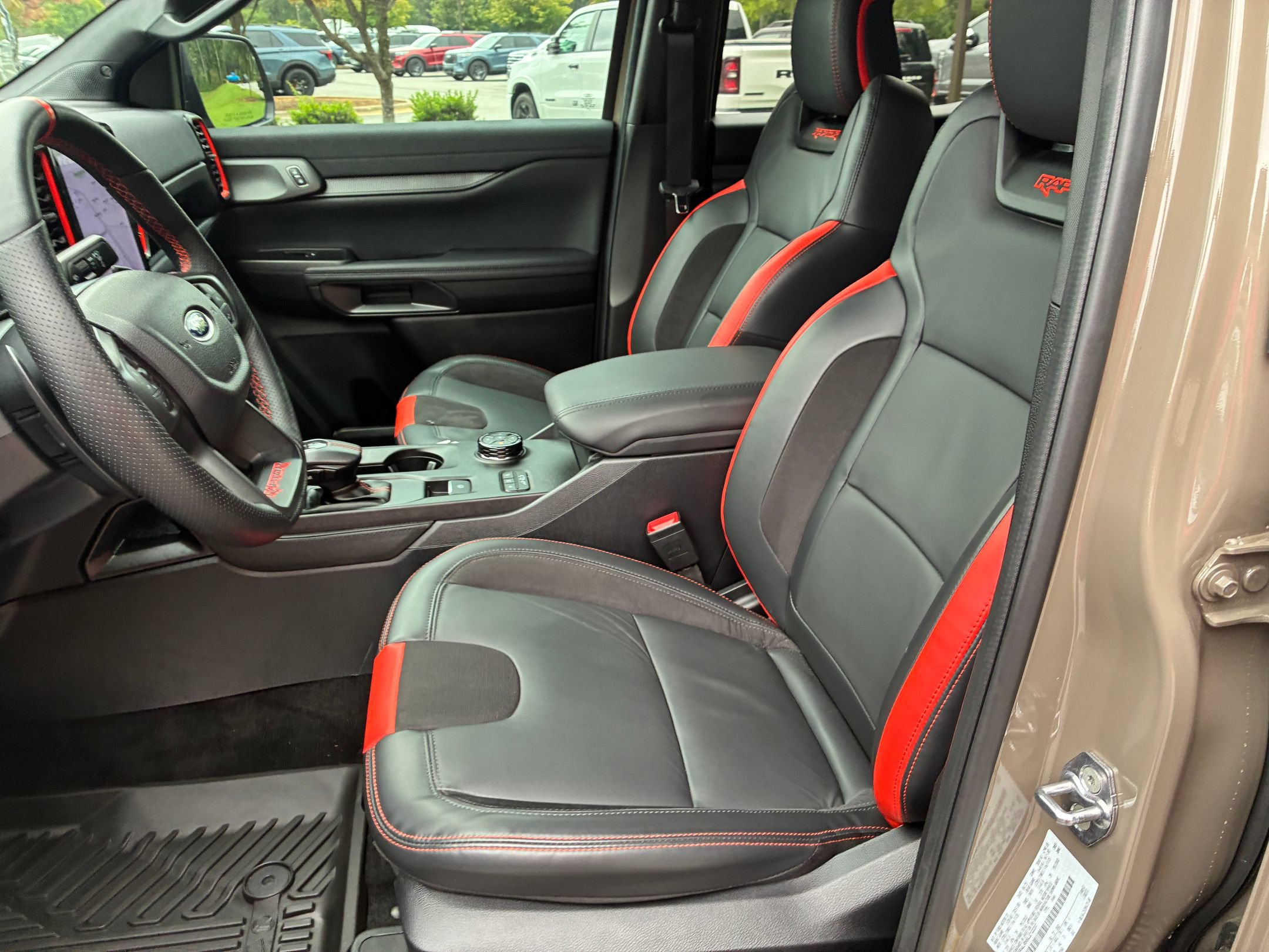 Certified 2025 Ford Ranger Raptor AWD/4WD image 15