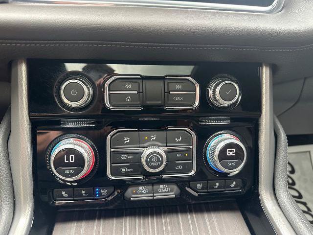 Used 2021 GMC Yukon Denali w/ Denali Premium Package AWD/4WD image 9