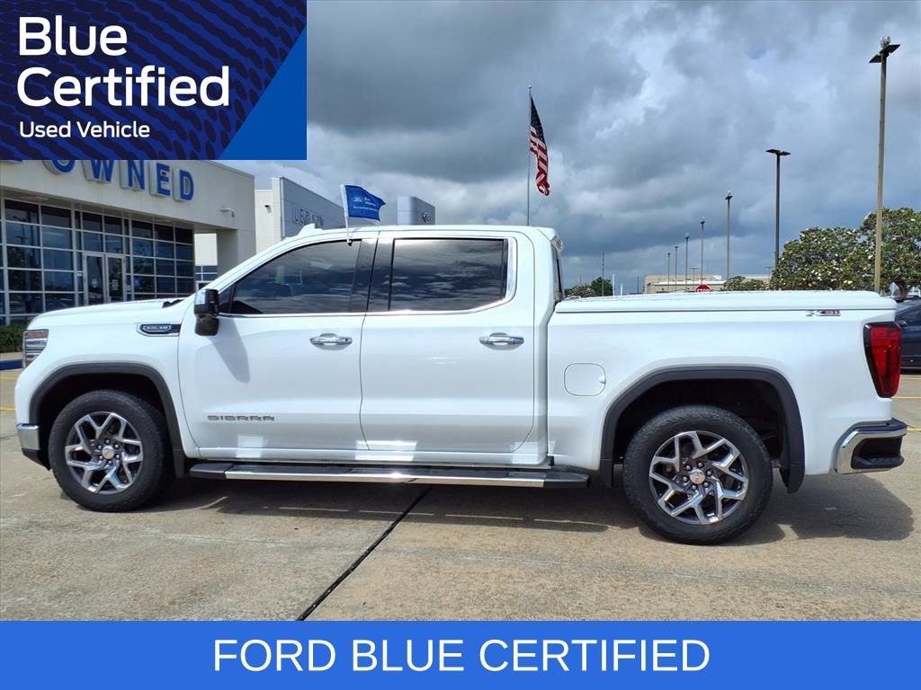 Used 2022 GMC Sierra 1500 SLT w/ SLT Premium Plus Package AWD/4WD image 3
