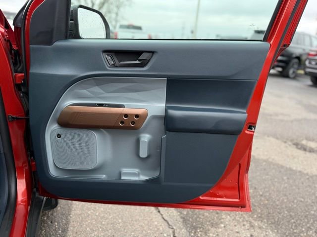 Certified 2024 Ford Maverick Lariat w/ 4K Tow Package image 19