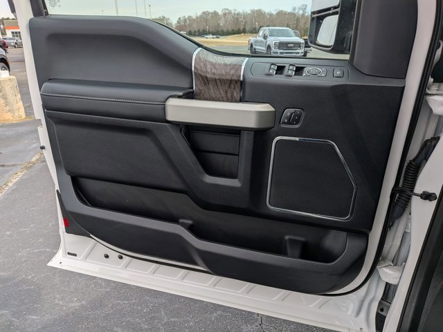 Certified 2017 Ford F250 Lariat w/ Tow Technology Bundle image 12