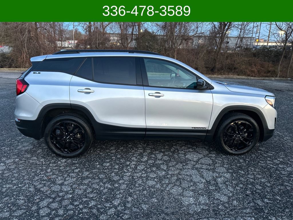 Used 2020 GMC Terrain SLE w/ Elevation Edition image 6