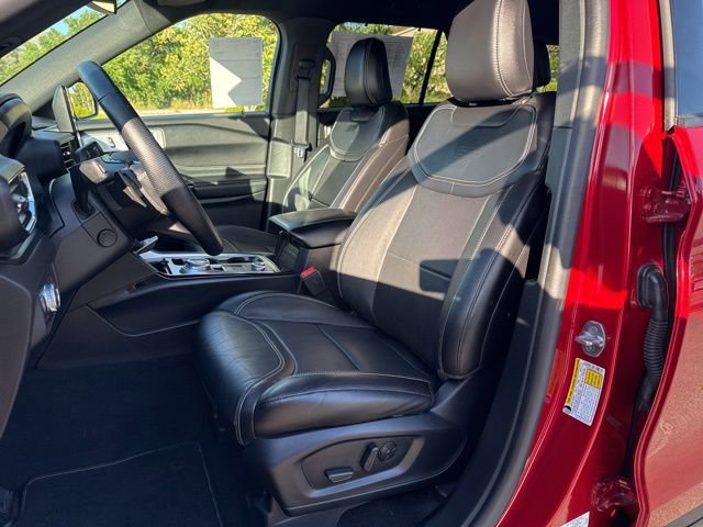 Certified 2021 Ford Explorer ST w/ Equipment Group 401A AWD/4WD image 10