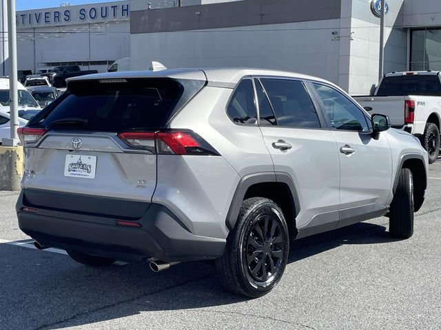 Used 2024 Toyota RAV4 LE image 3
