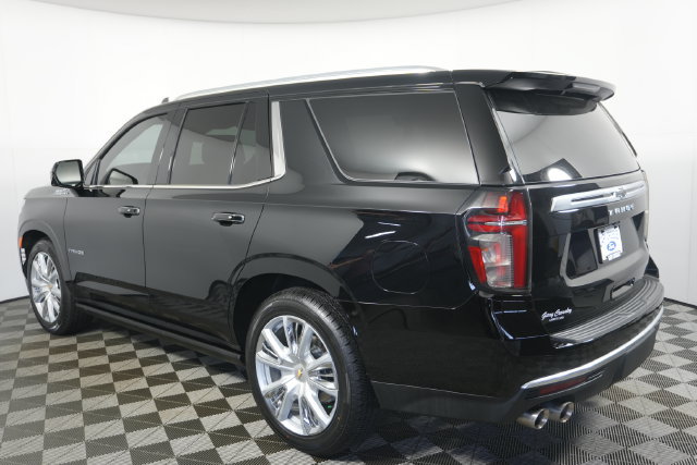 Used 2024 Chevrolet Tahoe High Country AWD/4WD image 5