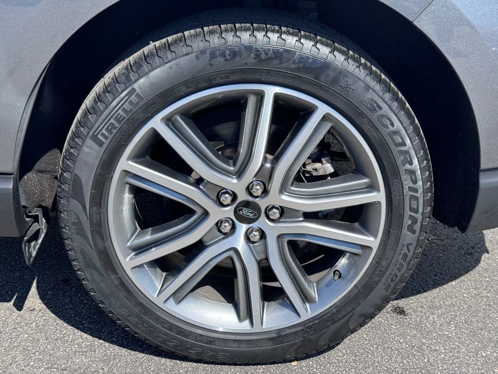 Certified 2023 Ford Edge Titanium AWD/4WD image 48