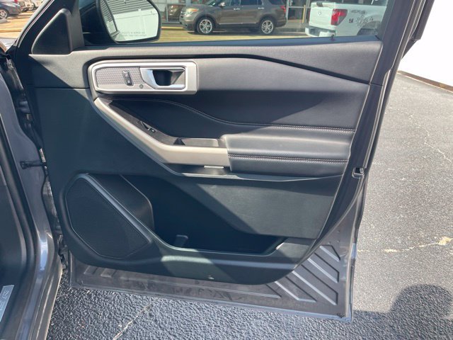 Certified 2023 Ford Explorer Limited w/ Equipment Group 301A RWD image 20