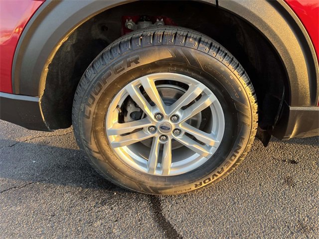 Certified 2020 Ford Explorer XLT w/ Class III Trailer Tow Package image 11