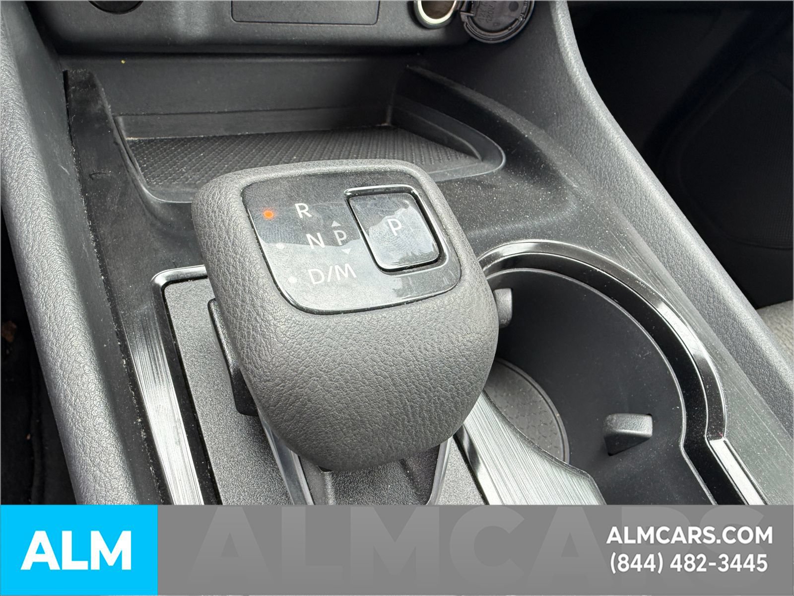 Used 2025 Nissan Rogue SV FWD image 17