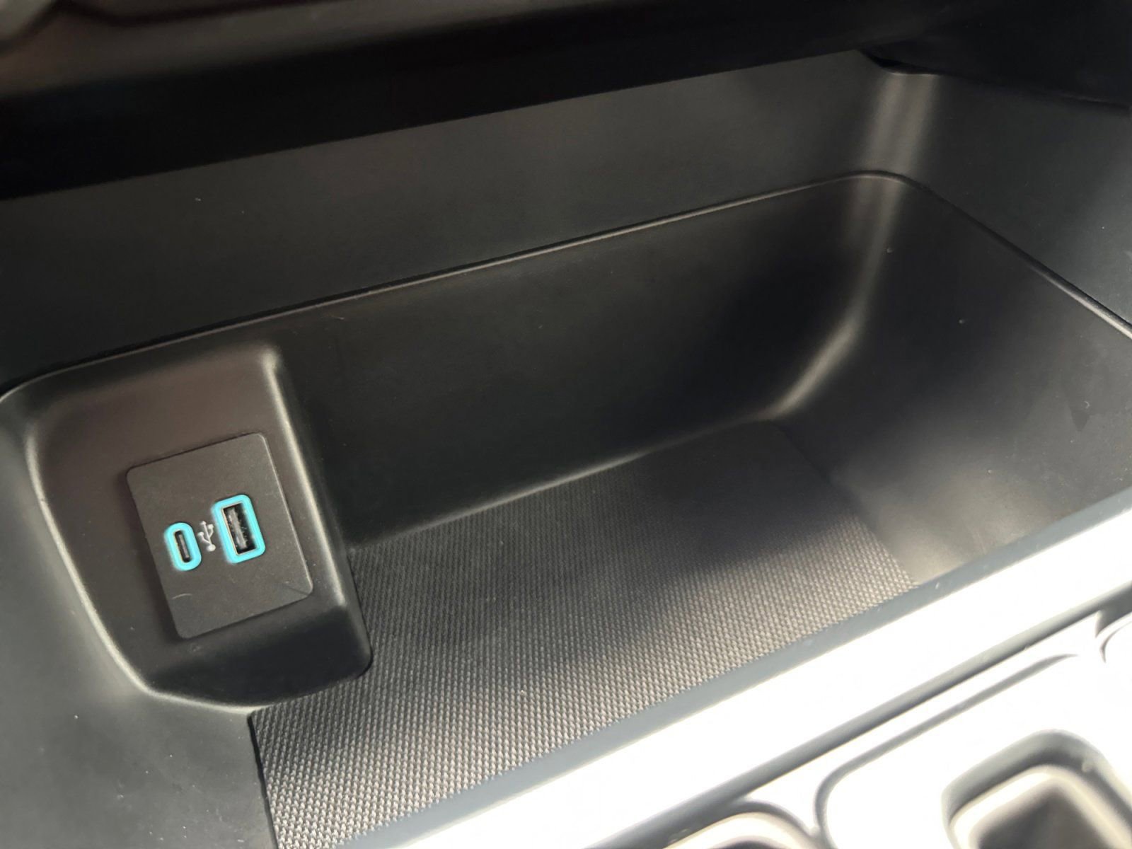 Certified 2024 Ford F150 STX w/ STX Black Appearance Package image 23