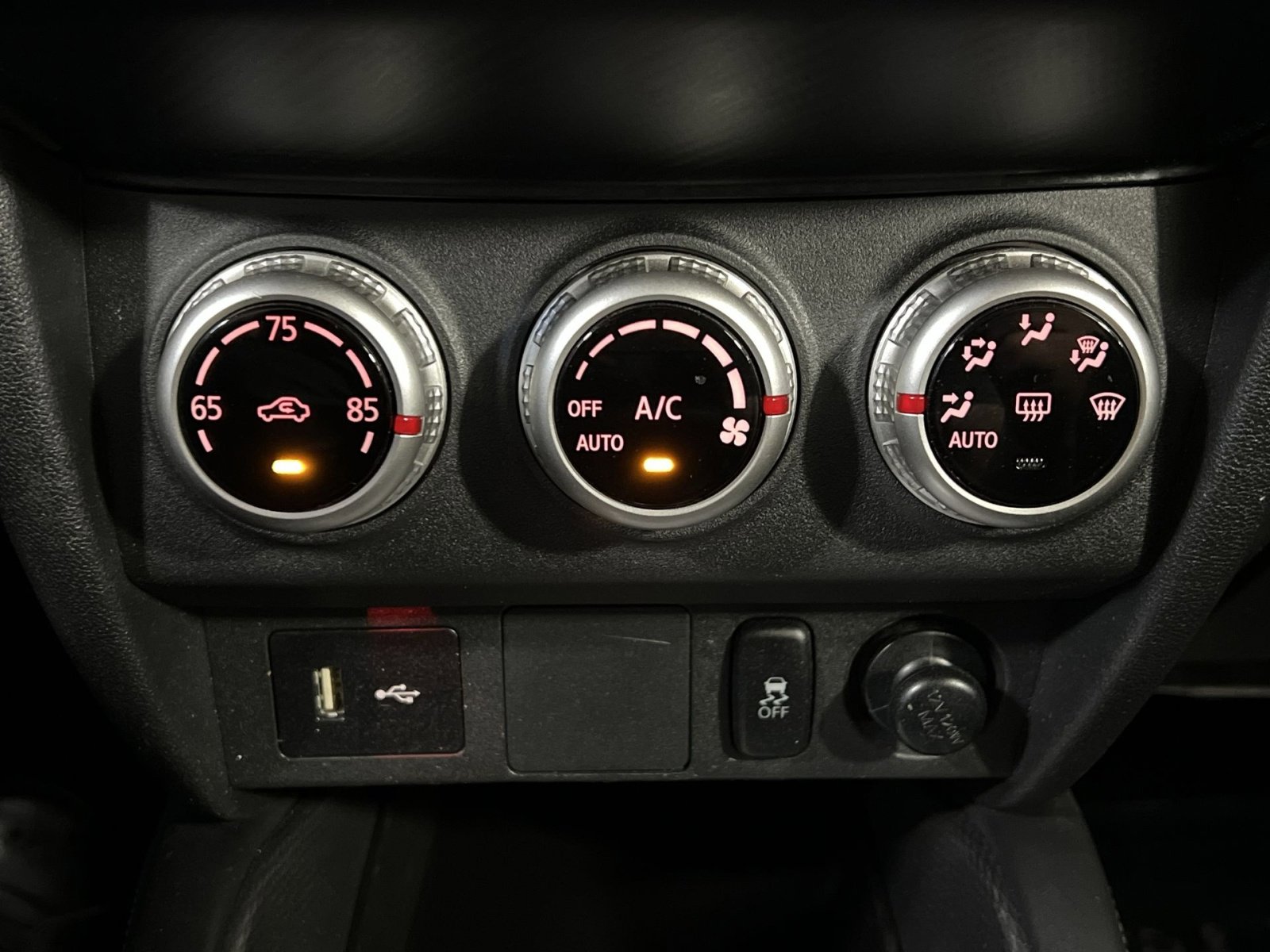 Used 2021 Mitsubishi Outlander Sport ES image 19