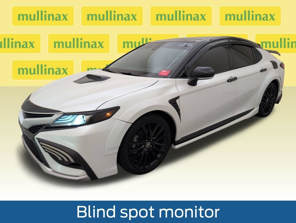 Used 2022 Toyota Camry XSE w/ Navigation Package FWD image 14