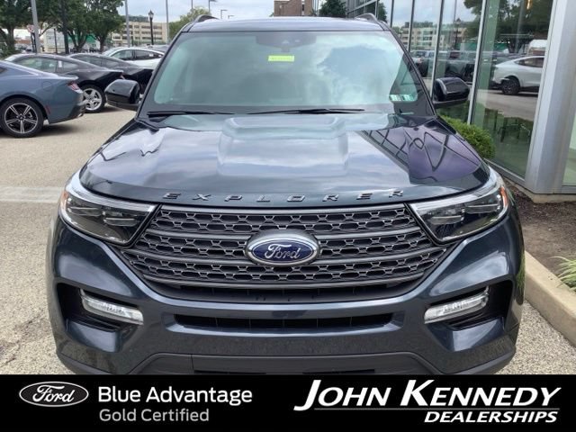 Certified 2023 Ford Explorer XLT w/ Equipment Group 202A AWD/4WD image 8