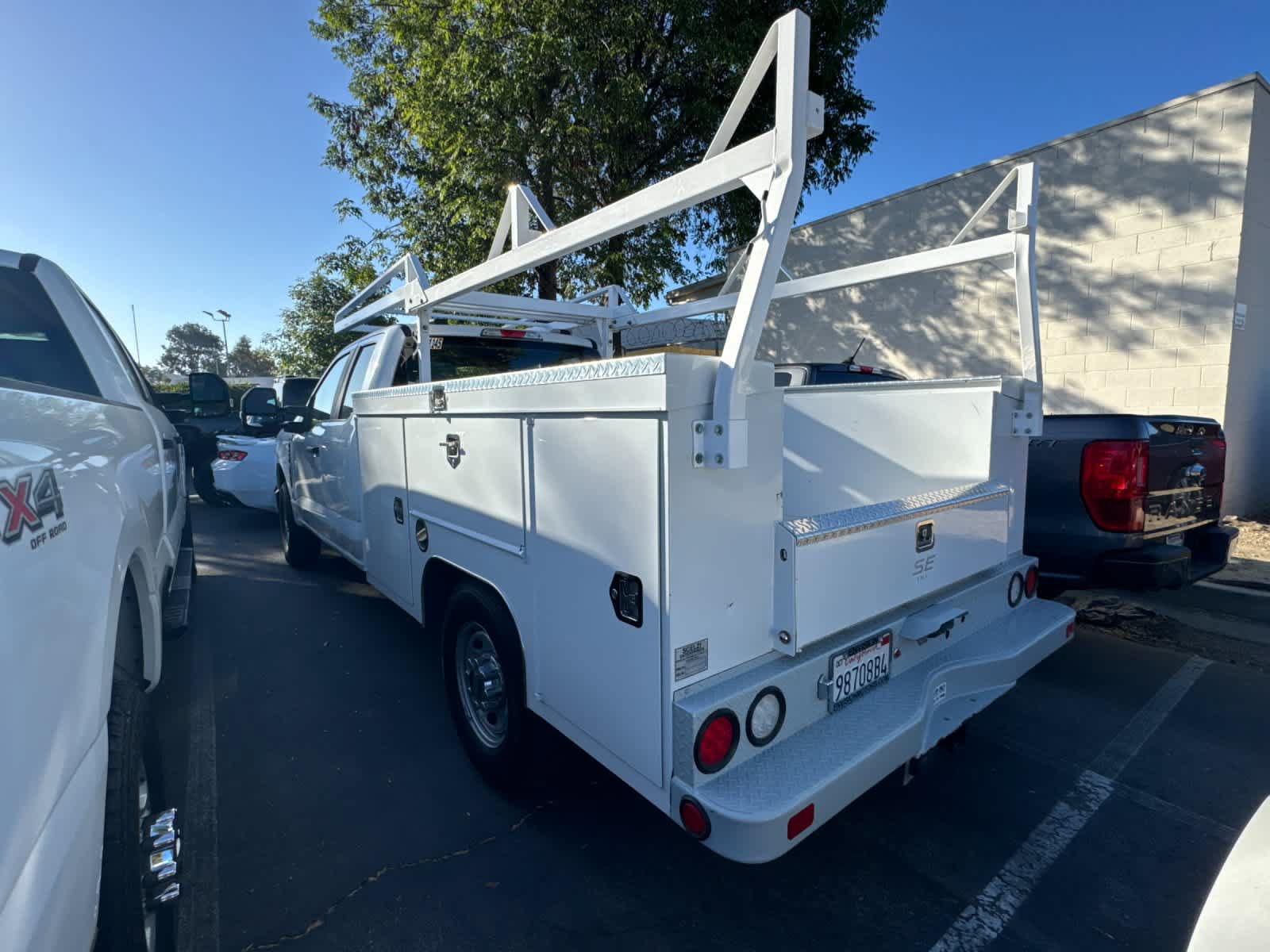 Certified 2024 Ford F250 XL w/ XL Chrome Package RWD image 6