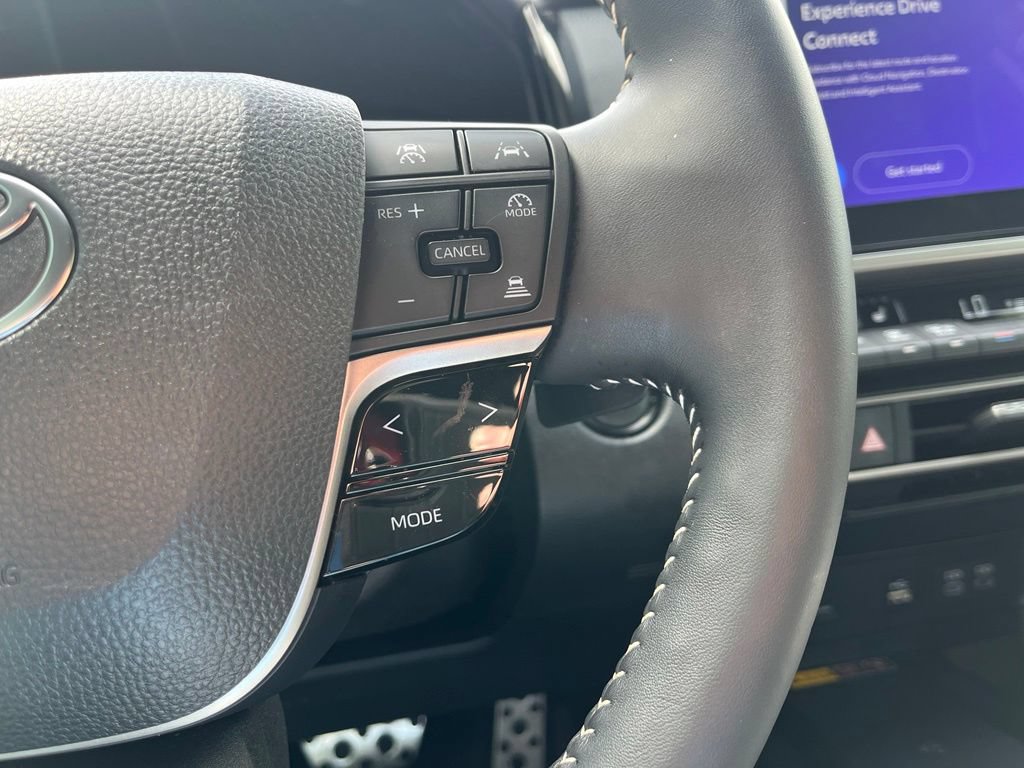 Used 2025 Toyota Camry SE w/ Multimedia Upgrade Package FWD image 27