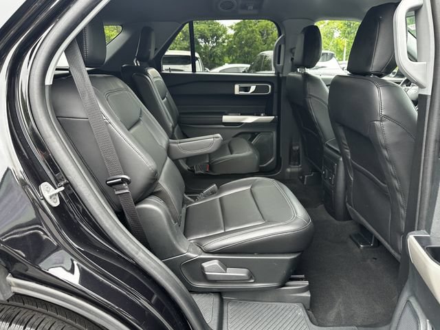 Certified 2023 Ford Explorer XLT w/ Equipment Group 202A AWD/4WD image 36