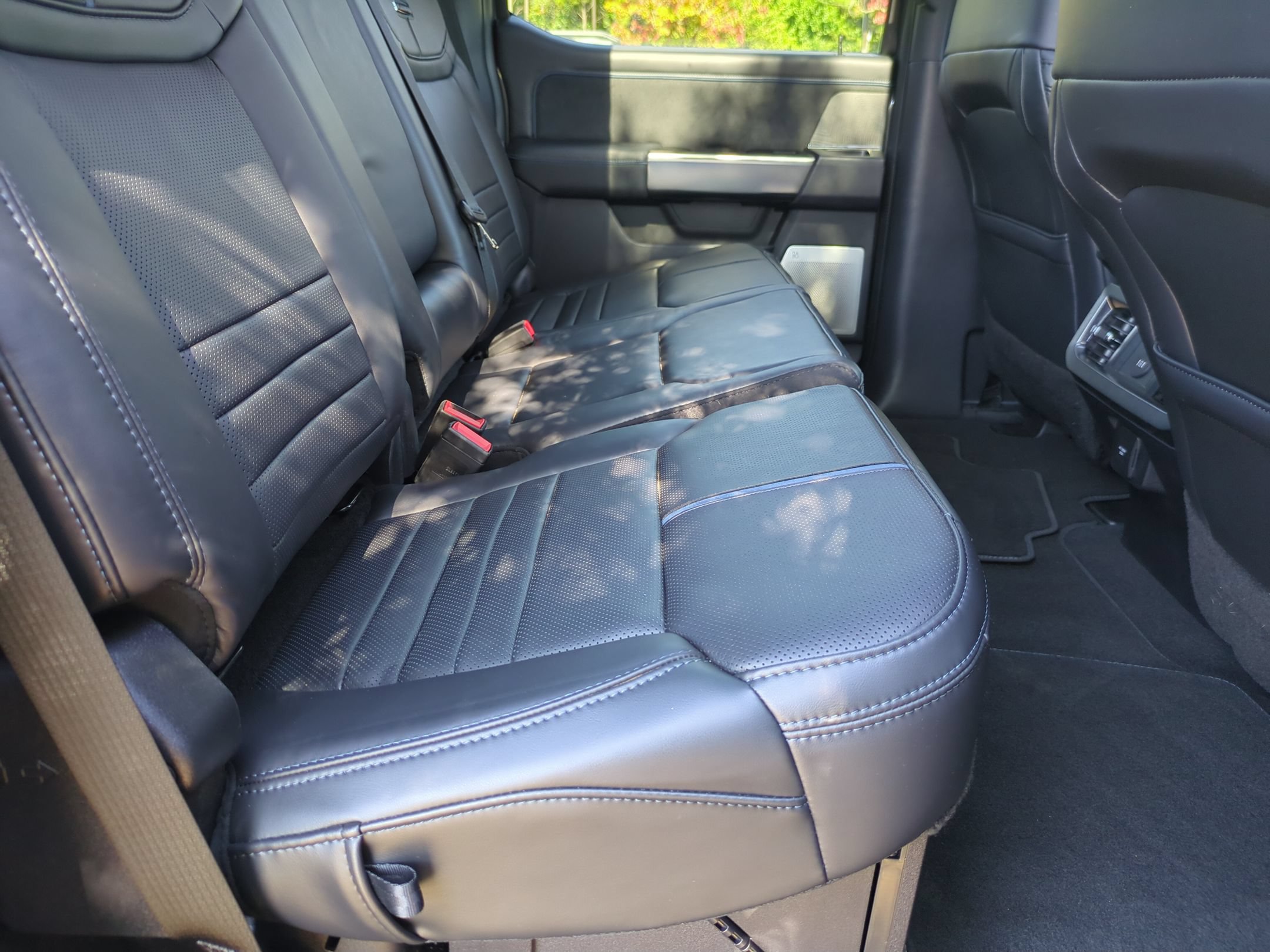 Certified 2025 Ford F350 XL AWD/4WD image 32
