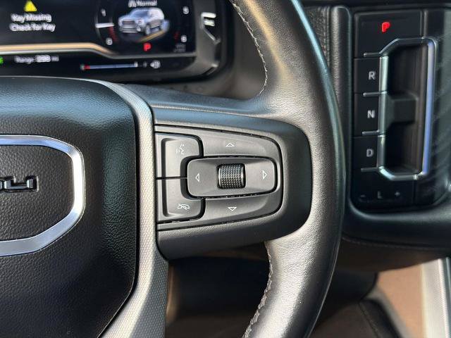 Used 2023 GMC Yukon XL Denali RWD image 28