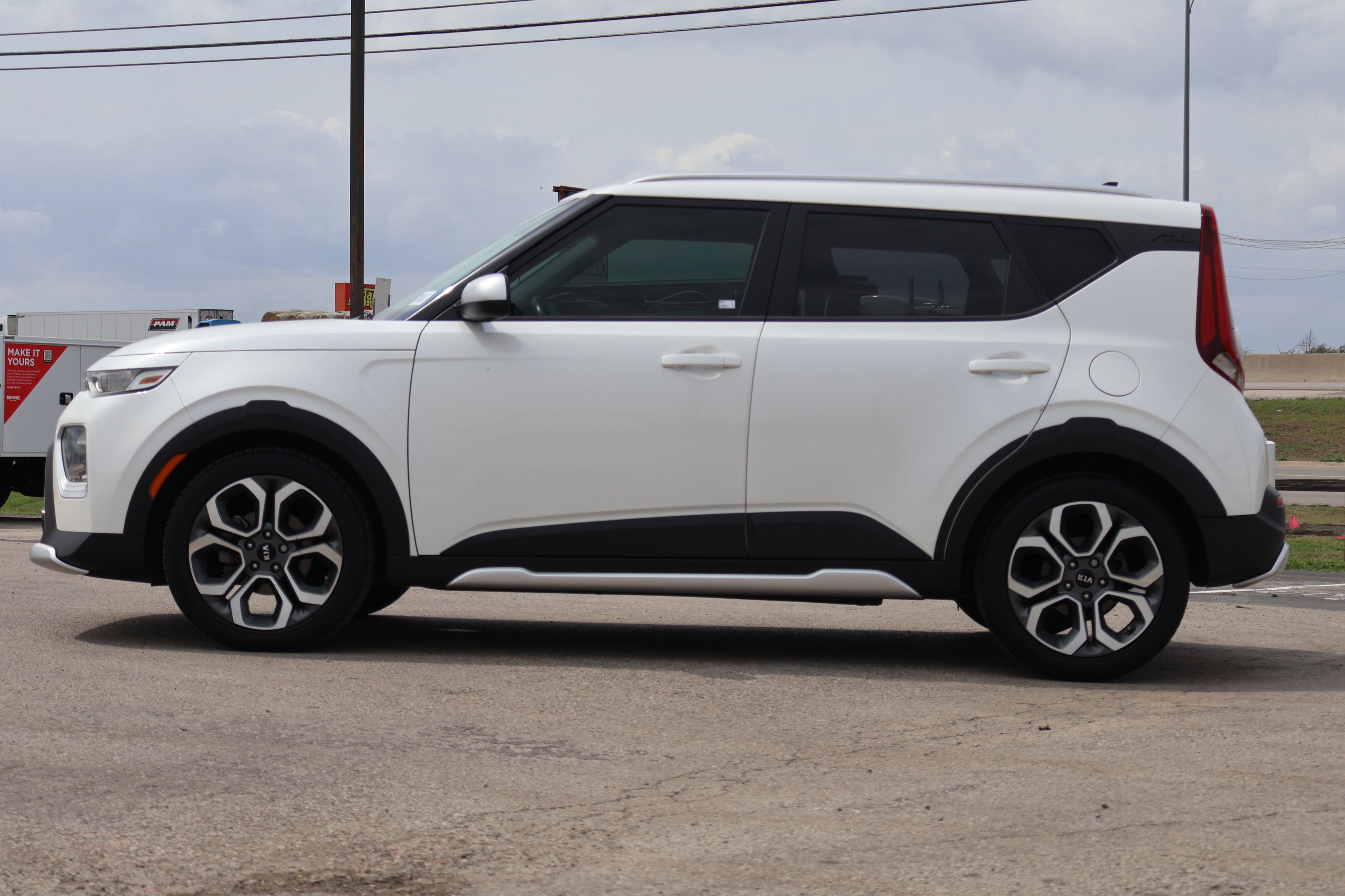 Used 2020 Kia Soul X-Line image 8