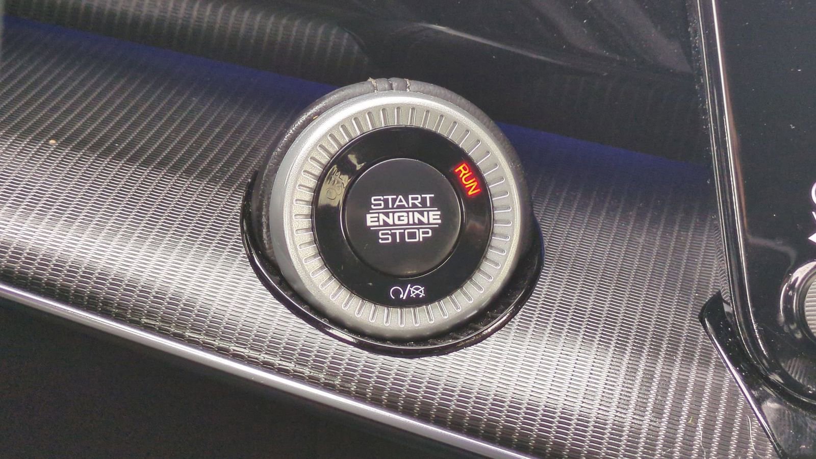 Used 2024 Jeep Grand Wagoneer Series II w/ Quick Order Packagew 28T image 32