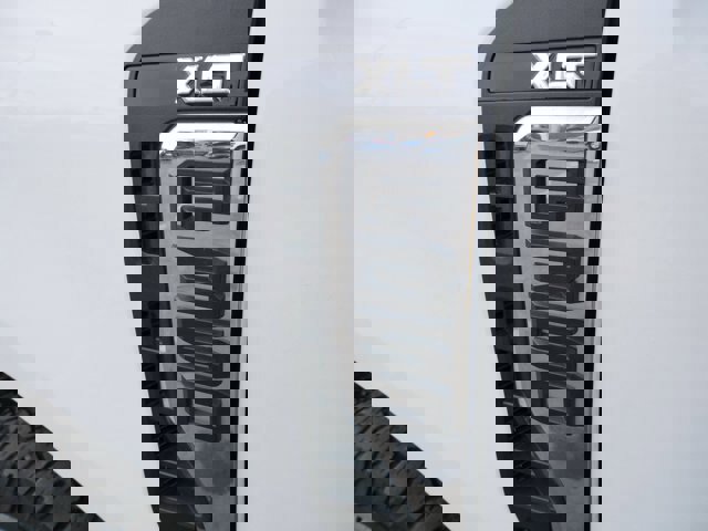 Certified 2024 Ford F350 XLT w/ FX4 Off-Road Package image 21