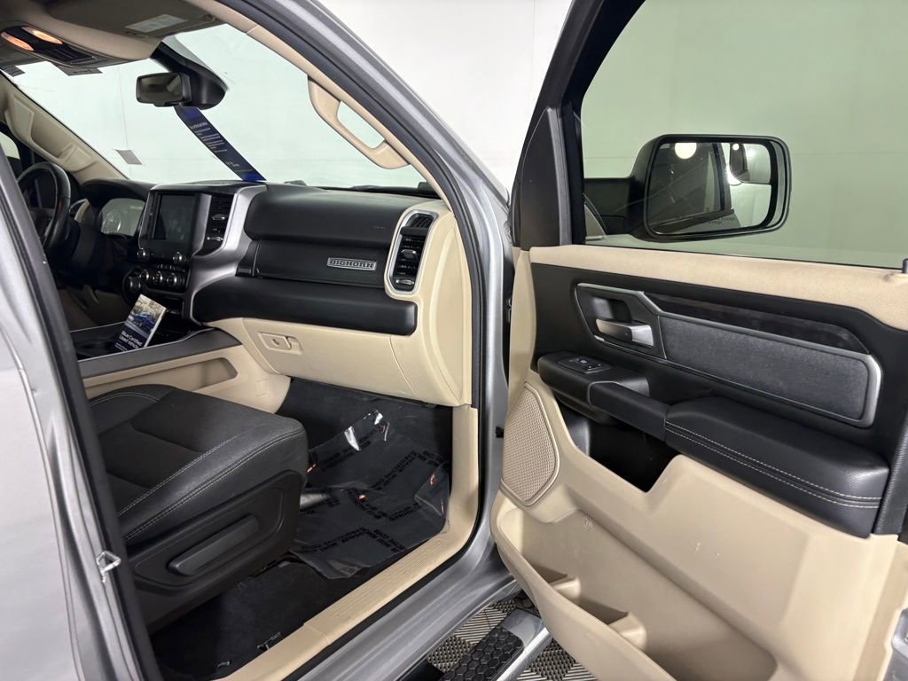 Used 2019 RAM 1500 Big Horn RWD image 32