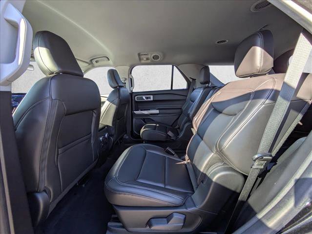 Certified 2022 Ford Explorer XLT w/ Equipment Group 202A image 19