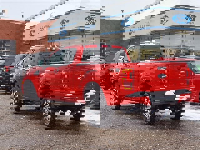 Certified 2023 Ford Ranger Lariat w/ Technology Package image 2