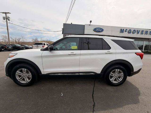 Certified 2022 Ford Explorer XLT AWD/4WD image 3