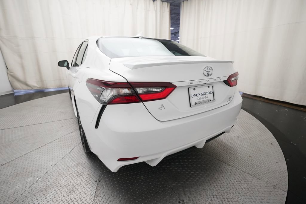 Used 2024 Toyota Camry SE AWD/4WD image 32