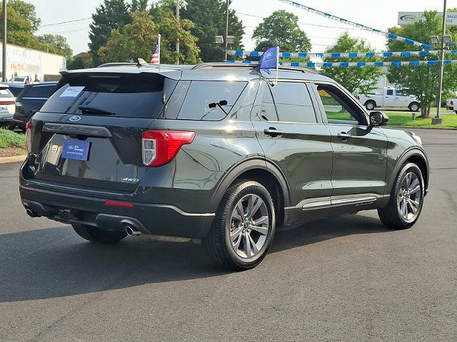 Certified 2022 Ford Explorer XLT w/ Equipment Group 202A AWD/4WD image 6