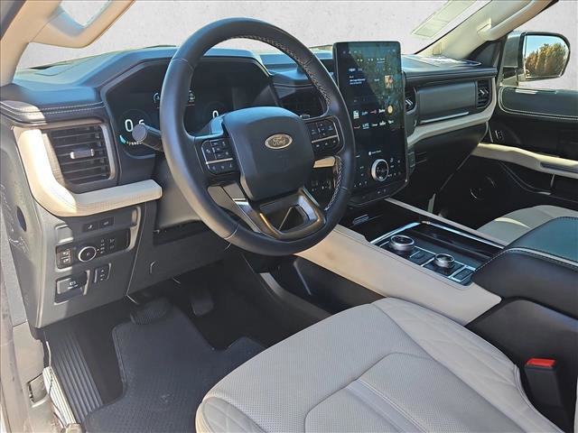 Certified 2023 Ford Expedition Platinum image 10