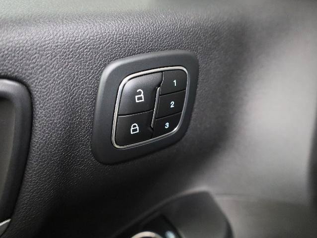 Certified 2023 Ford Escape Platinum AWD/4WD image 22
