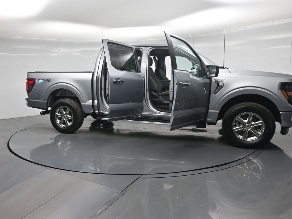 Certified 2025 Ford F150 XLT w/ Equipment Group 301A Standard AWD/4WD image 32