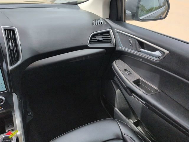 Certified 2024 Ford Edge SEL w/ Convenience Package AWD/4WD image 19