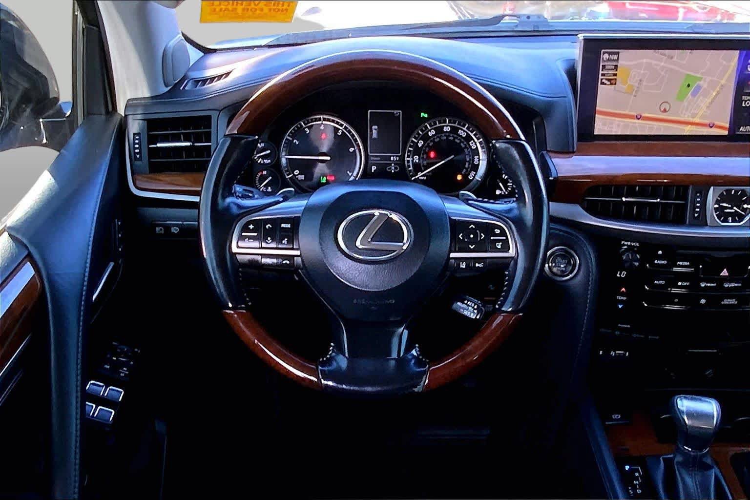 Used 2019 Lexus LX 570 4WD w/ Luxury Package image 6